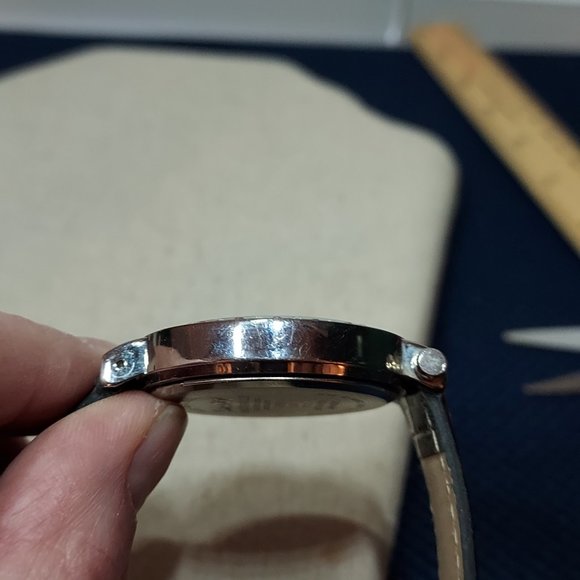 2010 Sanrio Hello Kitty Pink and white rhinestone watch: Working - Picture 5 of 11